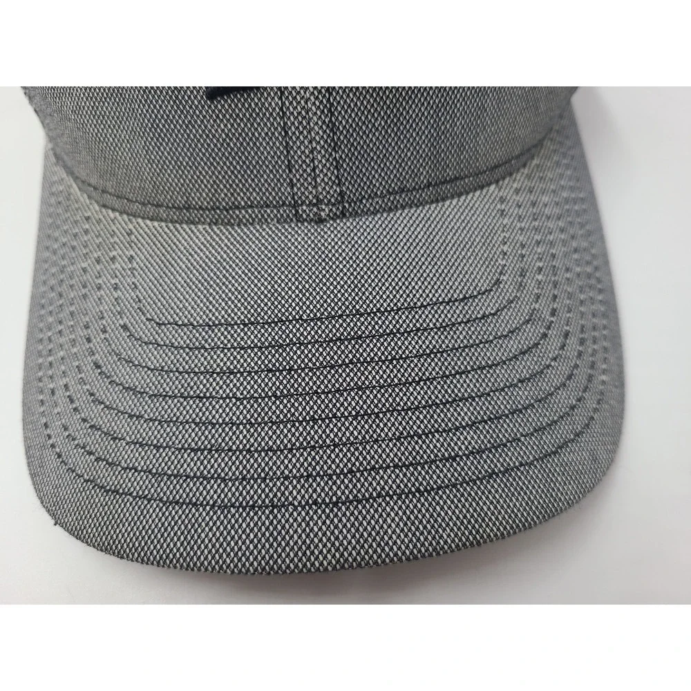 Hurley Flex Fitted (Seems M-L) Hat Cap Surf Skate Skateboard Logo Men Gray Black